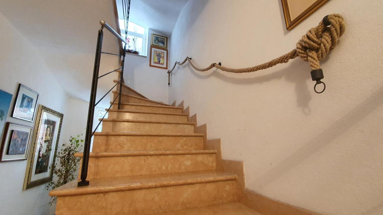 Apartments Villa Ernesta Rovinj Ngoại thất bức ảnh